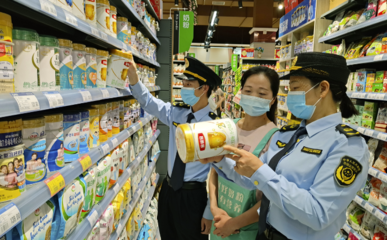 筑牢食品安全防線 贛州于都深入開(kāi)展食品銷(xiāo)售“雙隨機(jī)”抽查工作